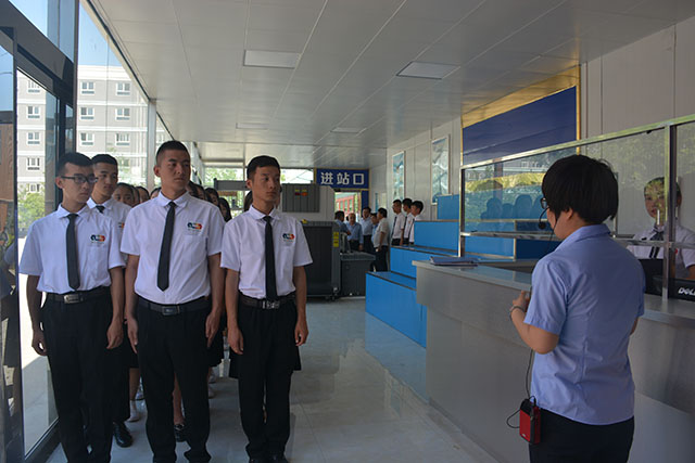 <b>【轨道实操演练】理论实践相结合 铸就西</b>